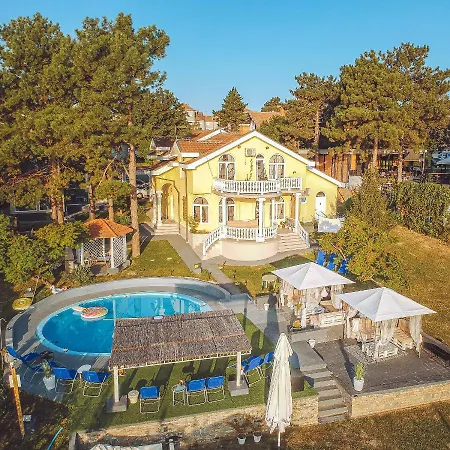 Prenociste Dunav 97 K5 Novi Banovci